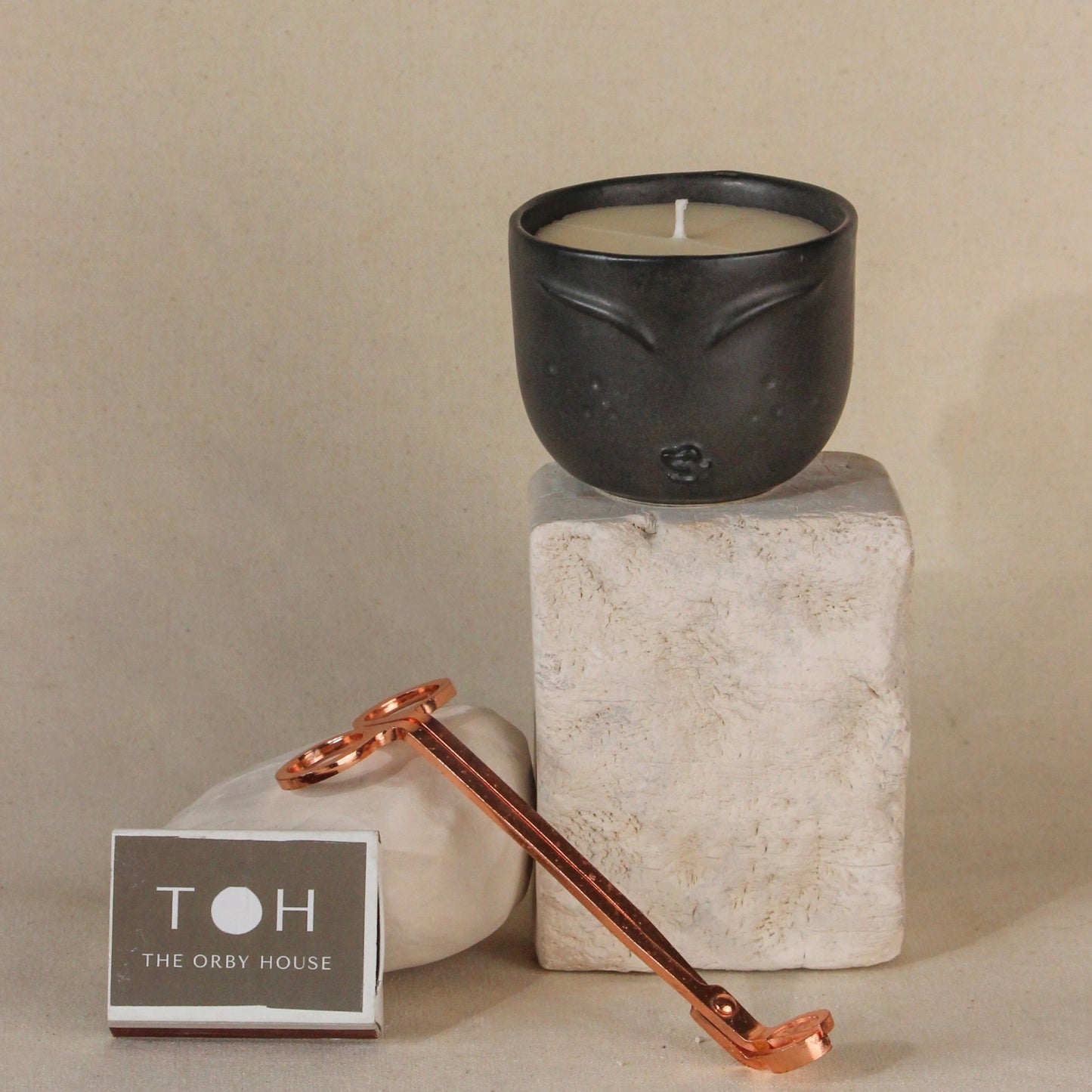The Sage Face Ceramic Jar Candle in Black colour