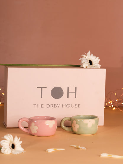 Set of 2 Pretty in Pink & Mint Daisy Ceramic Mugs Gift Bundle
