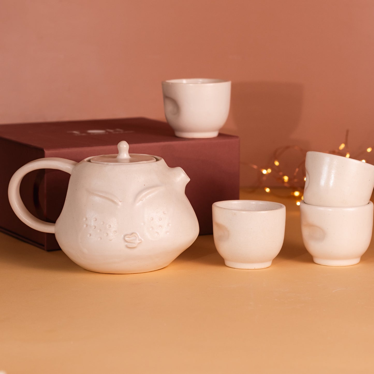 Brew-tea-ful Festive Gift Box - The Sage Face White Ceramic Tea-Pot Set with 4 Cups, Hibiscus/Rose Tea