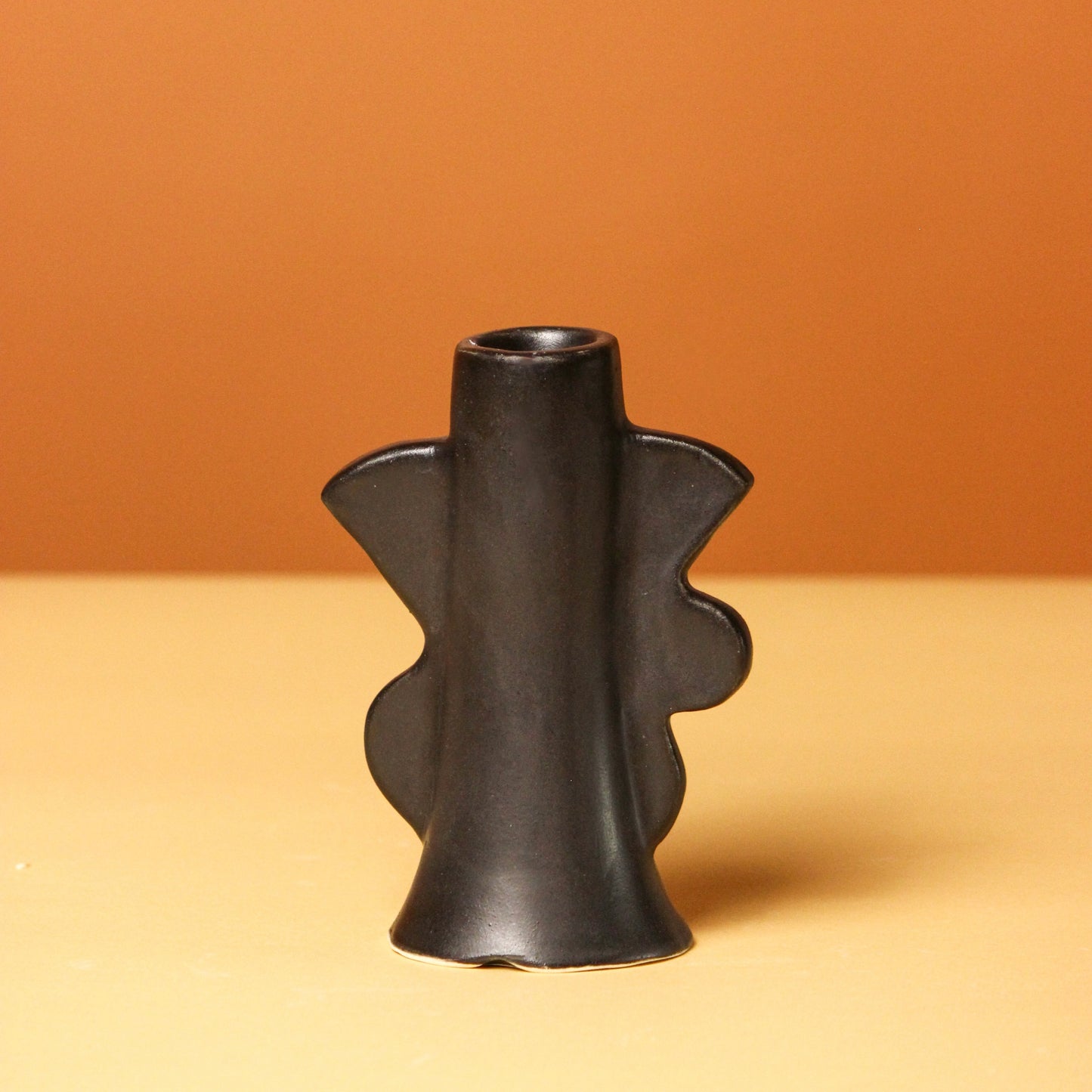 Abstract Design Ceramic Candle Holder (Black/Beige)