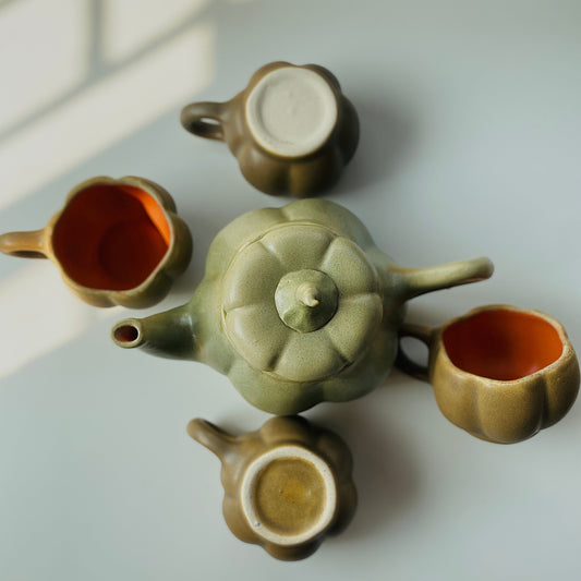 Ceramic Pumpkin Teapot Set with 4 Cups