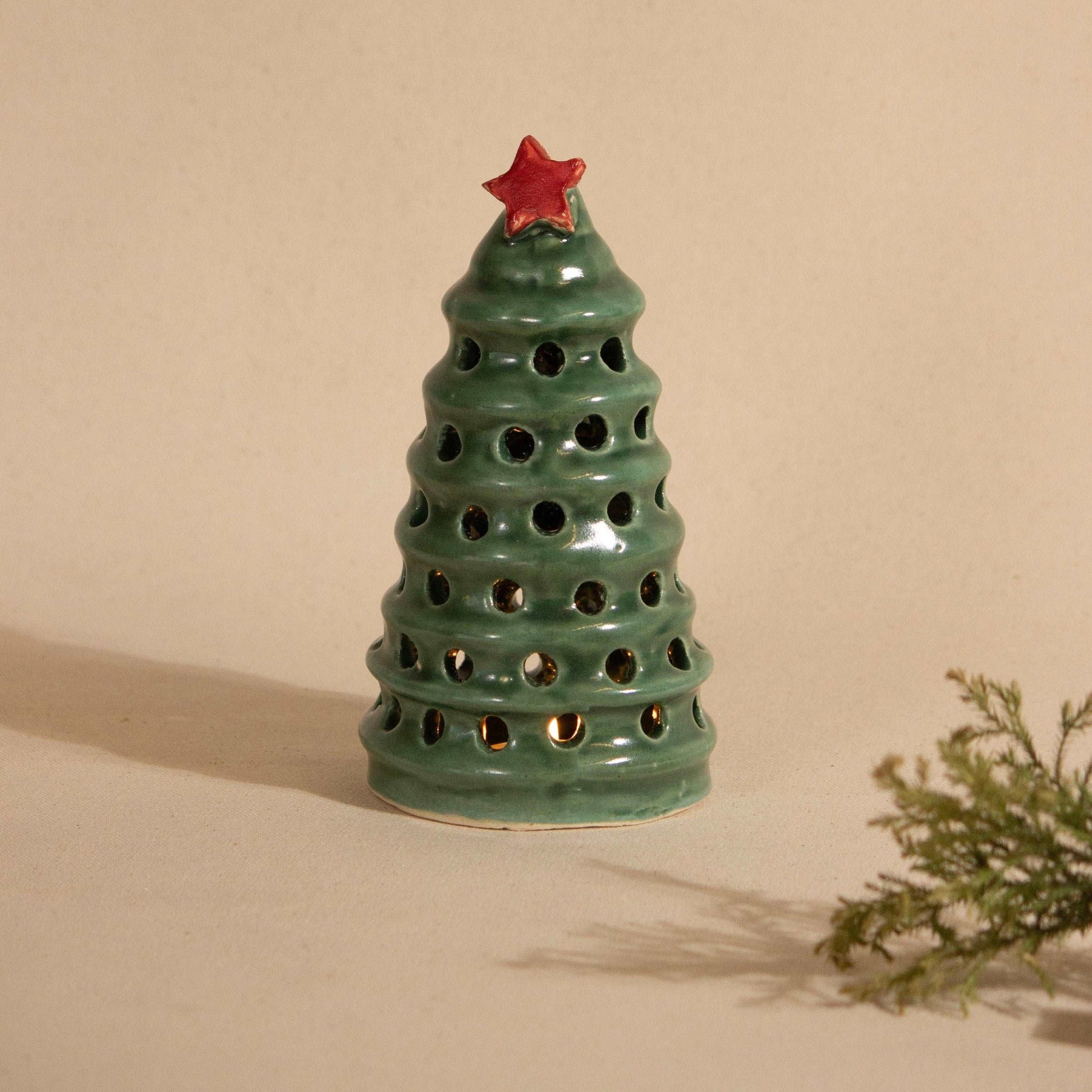 Christmas Tree Lantern,Tea Light holder / Diffuser - TOH